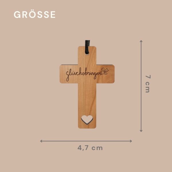 kreuz anhänger aus holz mit persönlicher widmung