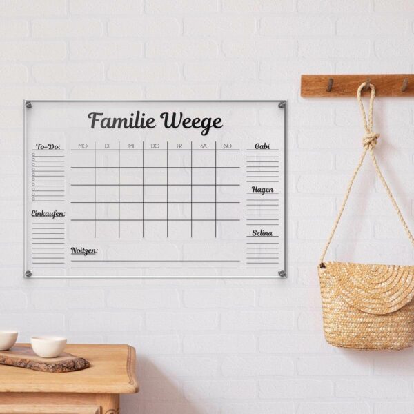 kalender aus acrylglas für notizen aller familienmitglieder